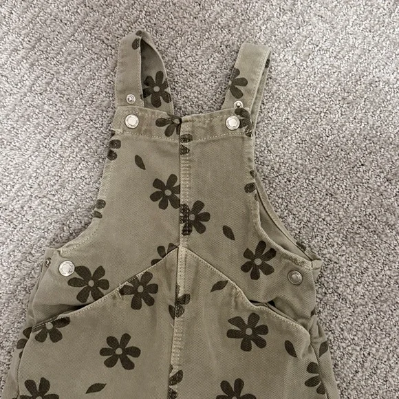Zara overalls - Picture 3 of 4